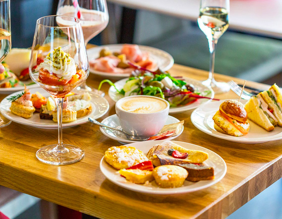 Información de contacto